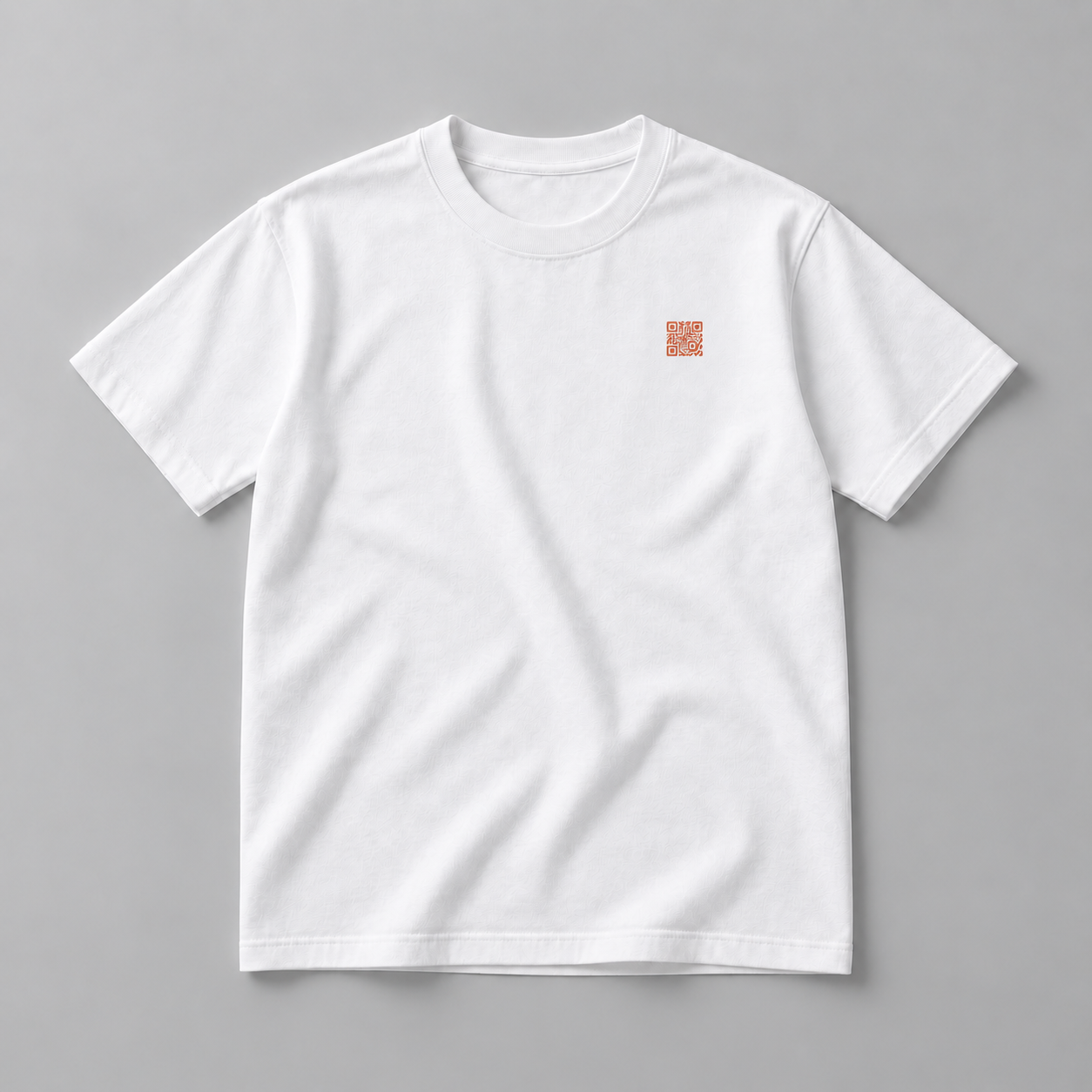 QR TEEの正面
